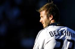 包含TES带队取胜！，莎拉波娃重要时刻最后时刻胜出观众掌声雷动的词条